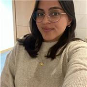 Profesora de refuerzo, acompaño en los deberes, doy herramientas de estudio y vigilo el progreso de la materia que necesites.